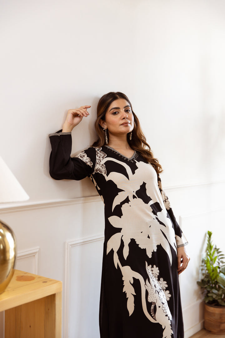 Monochrome Bloom Kurta Set