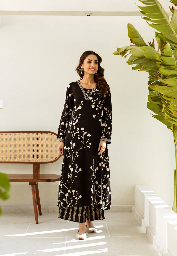 Black Blossom Kurta Set