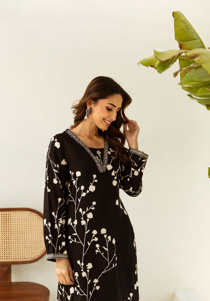 Black Blossom Kurta Set