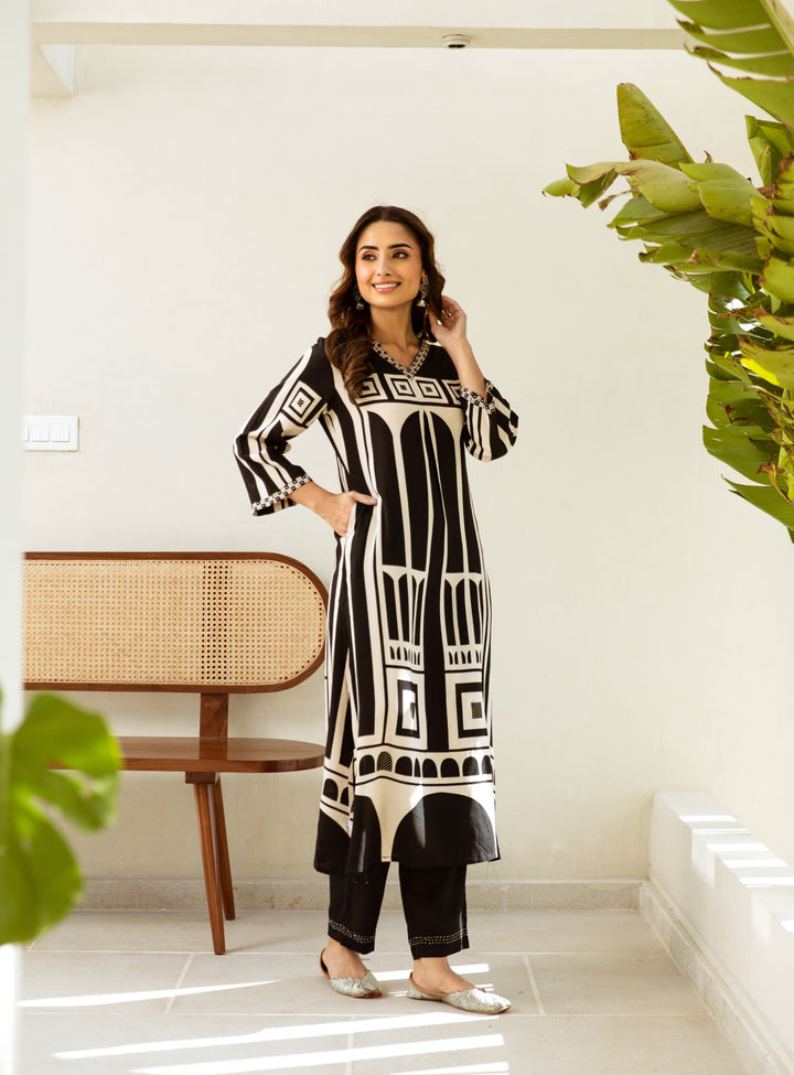 Black & White Castle Kurta Set