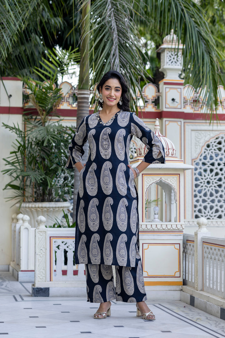 Embroidered Paisley Kurta & Palazzo Set