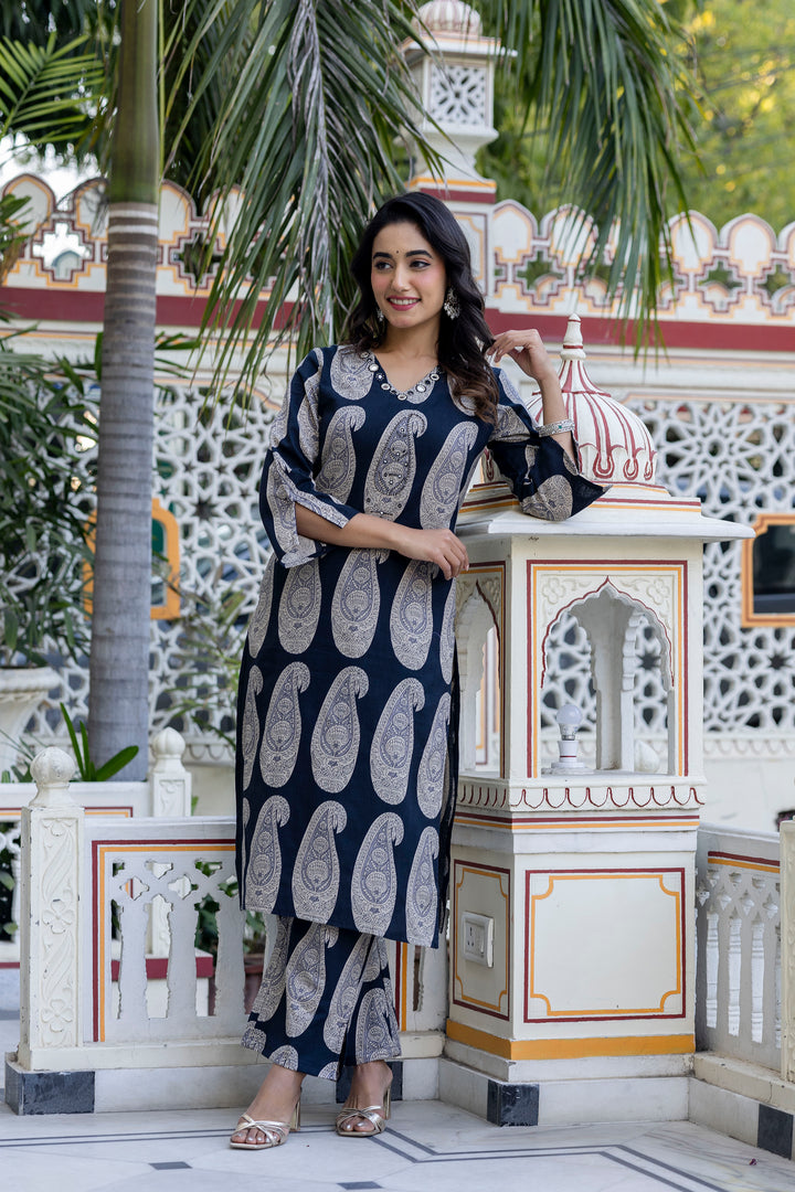 Embroidered Paisley Kurta & Palazzo Set